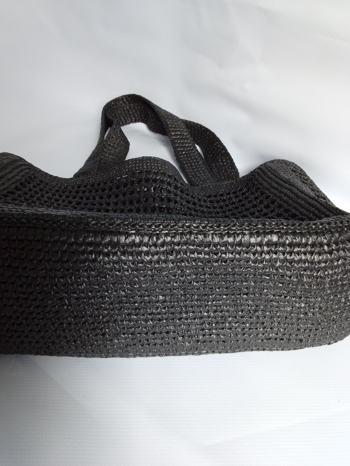 AURA BLACK